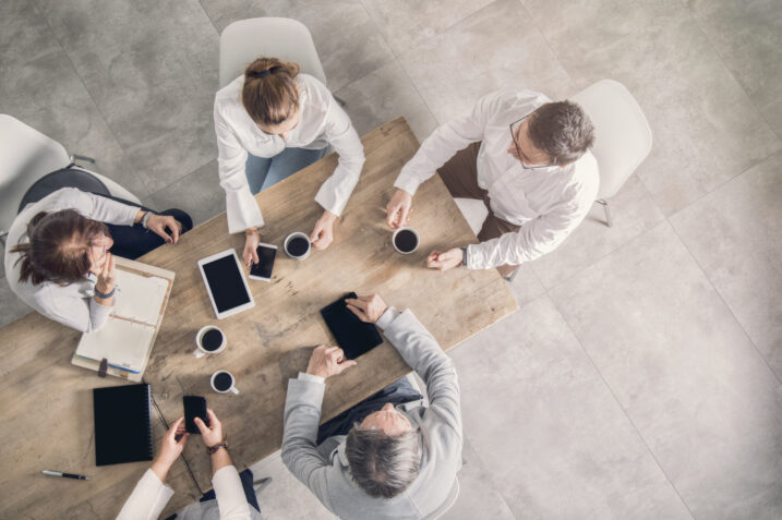 Non poni mai queste domande? Hai un intelligenza emotiva molto alta | Lo studio