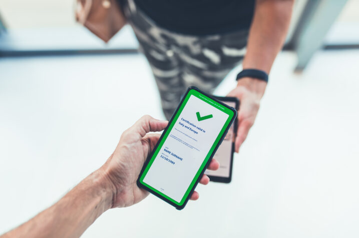 Impossibilità di prelevare al bancomat senza super green pass? Cosa c'è dietro la notizia