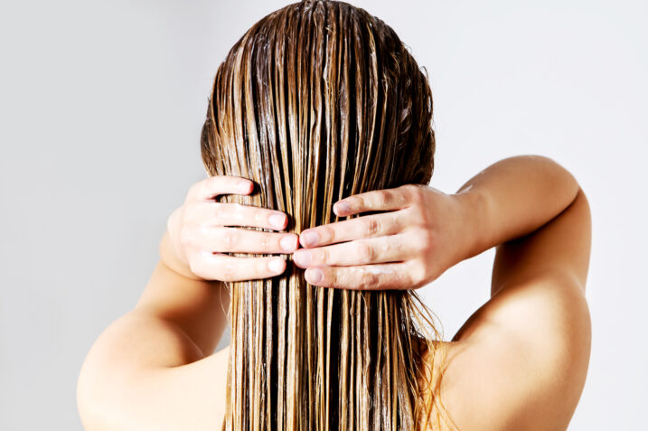 Detergente intimo al posto dello shampoo? Il risultato è incredibile