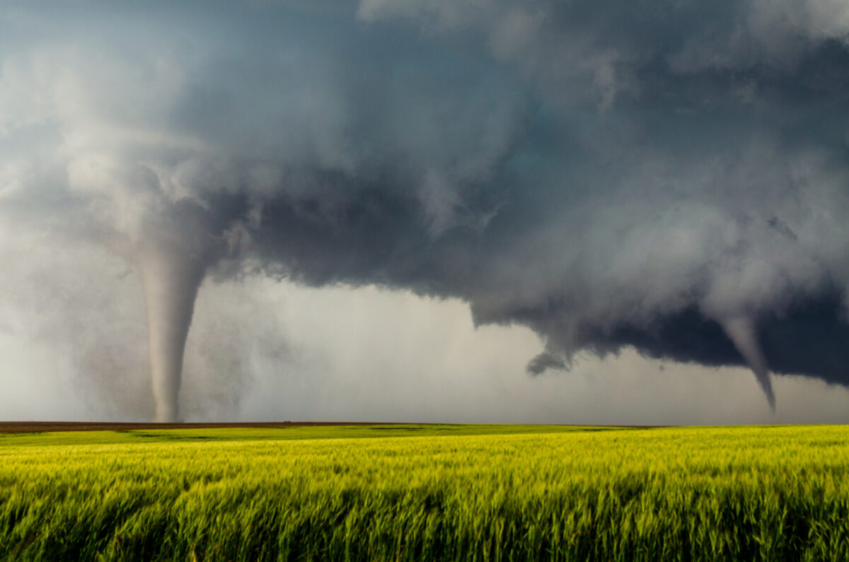 Cosa accade se vieni risucchiato da un tornado?