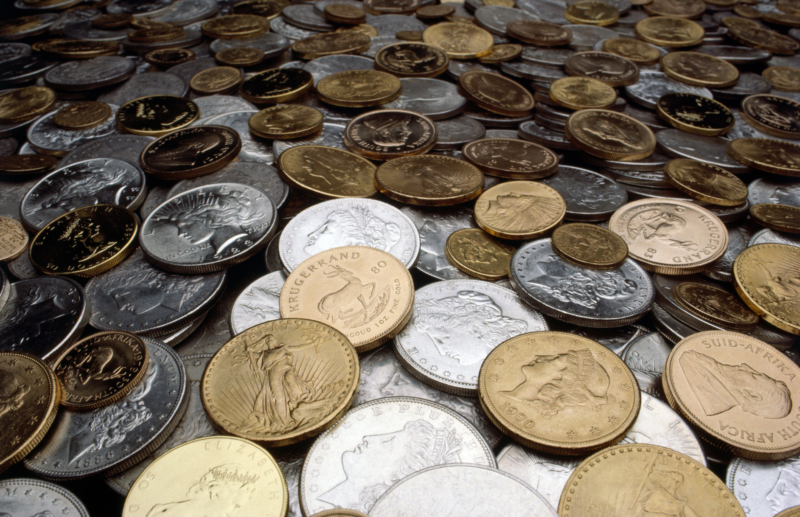 Monete rare in lire o in euro che valgono quanto un anno di stipendio. Scopriamole insieme