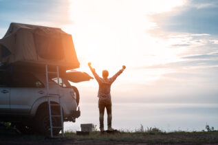 Problema alloggio vacanze? Ecco il camper che con soli 500€ ti risolve il problema