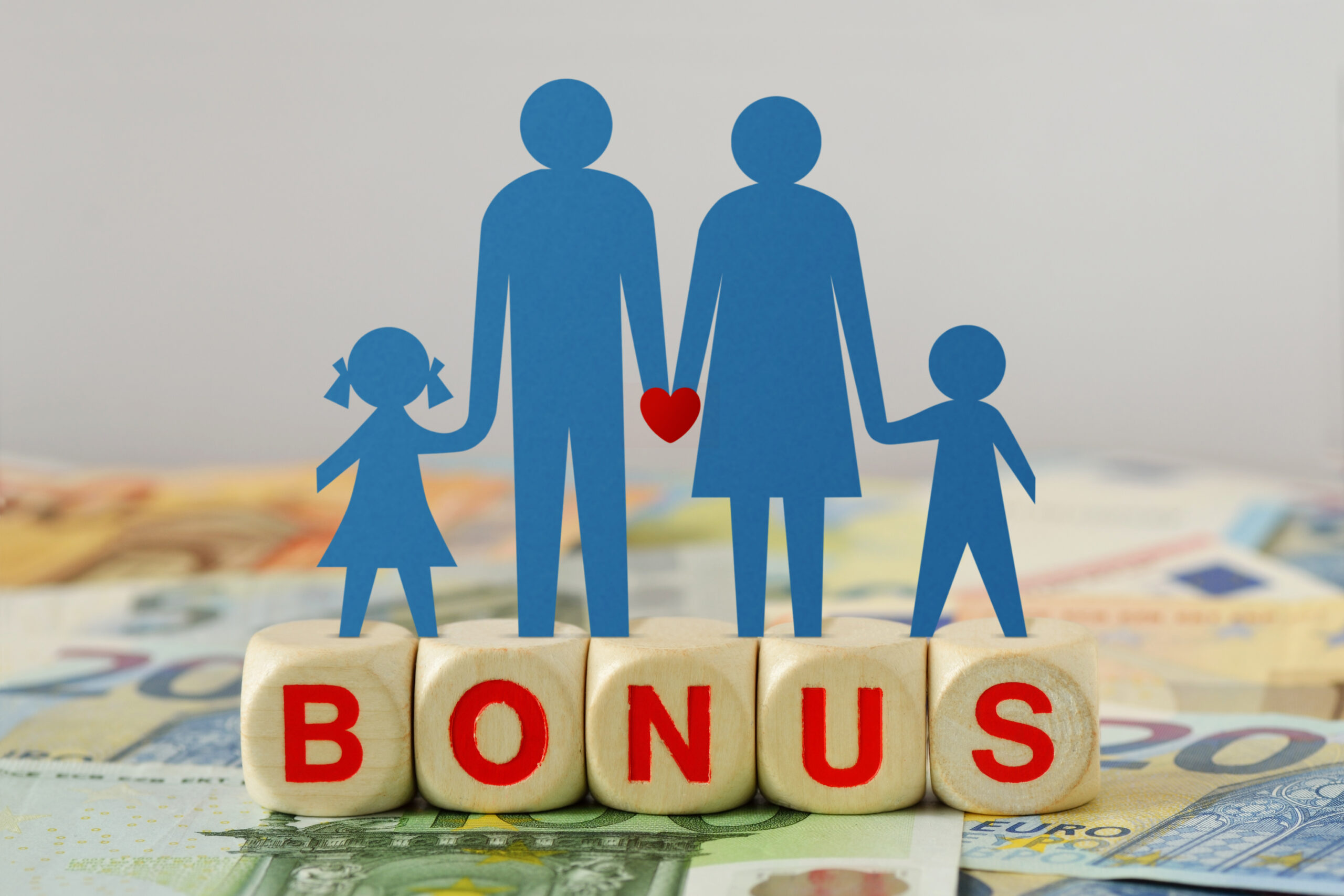 Ecco i genitori che potranno richiedere il bonus da 3 mila euro