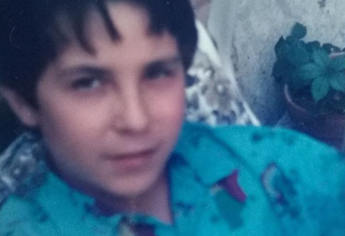 Chi è il bambino della foto? Indizio: ha partecipato ad un edizione di LoL