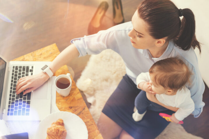 Bonus mamme in scadenza: come richiederlo e chi può averlo