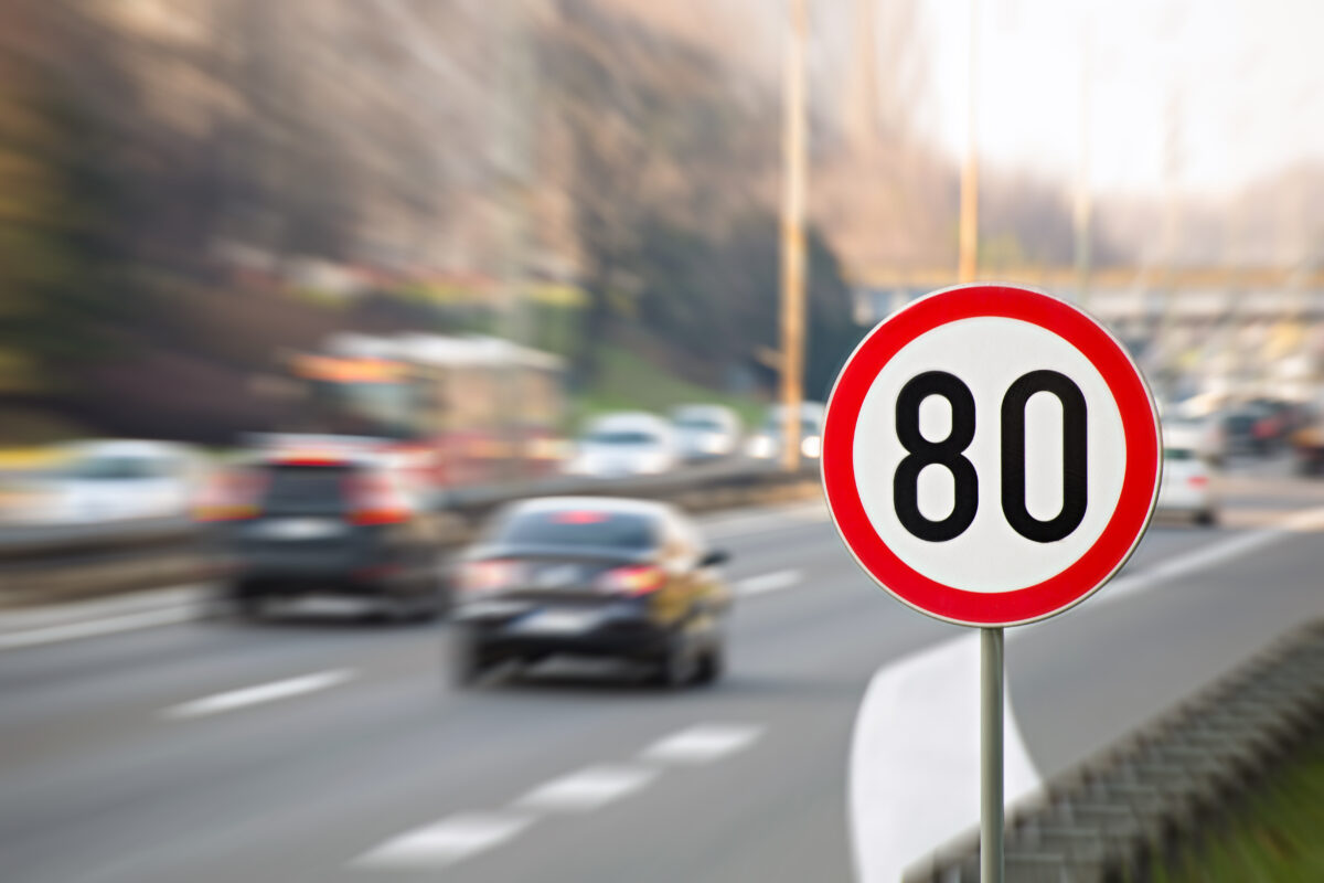 Autostrada: il limite di velocità è sceso, stai attento! Raffica di controlli e sanzioni