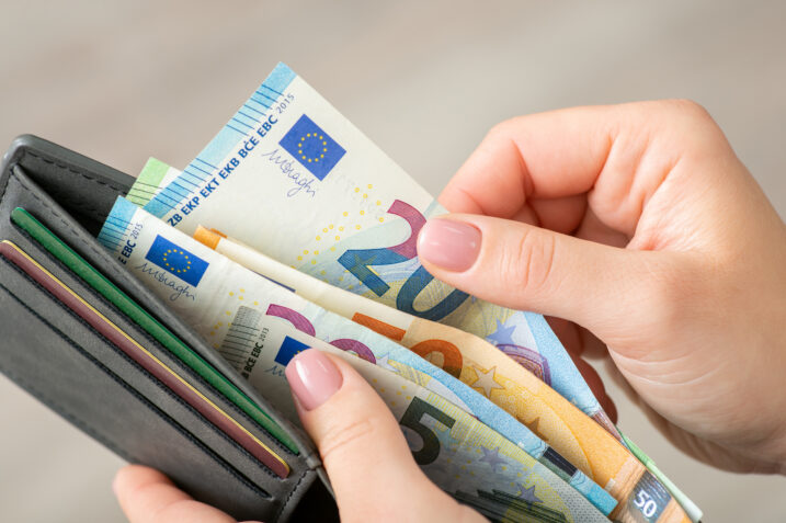 Banconote da 20 euro rare: scopri se te ne ritrovi una, valgono tantissimo