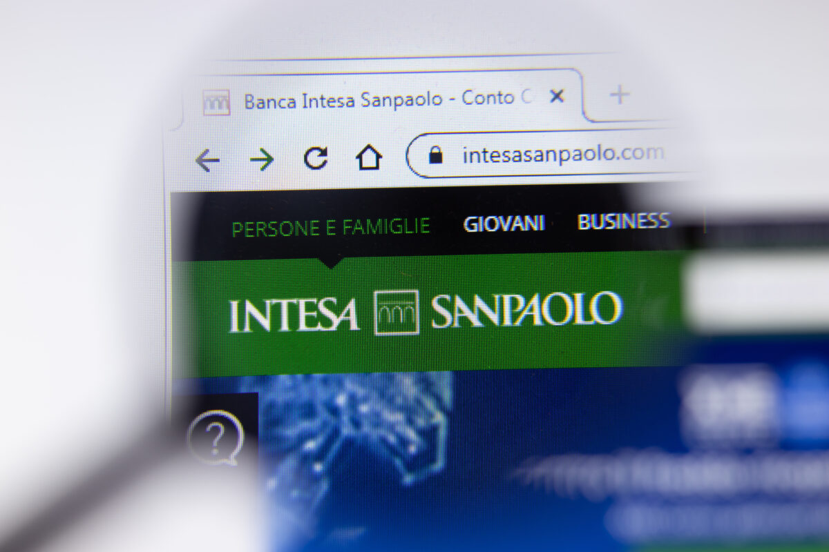 Conto corrente: Banca Intesa San Paolo lo sta offrendo gratis