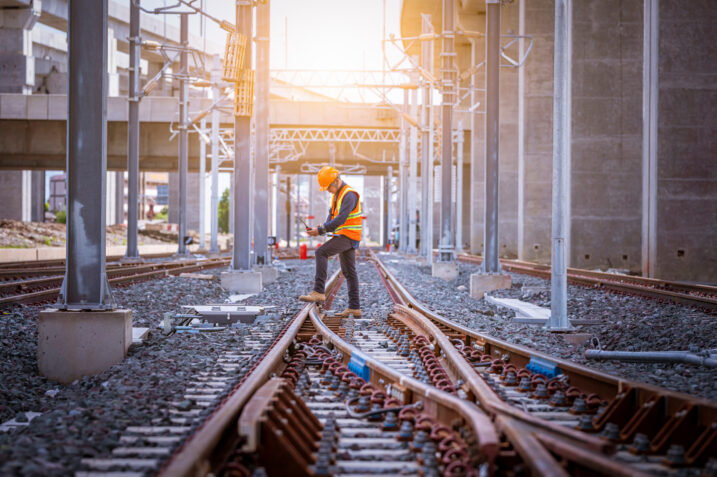 Lavoro, nuove assunzioni nel settore ferroviario. Ecco domanda e disponibilità