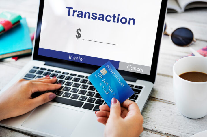 Bonifico tra i familiari: qual è il limite consentito dalla normativa?