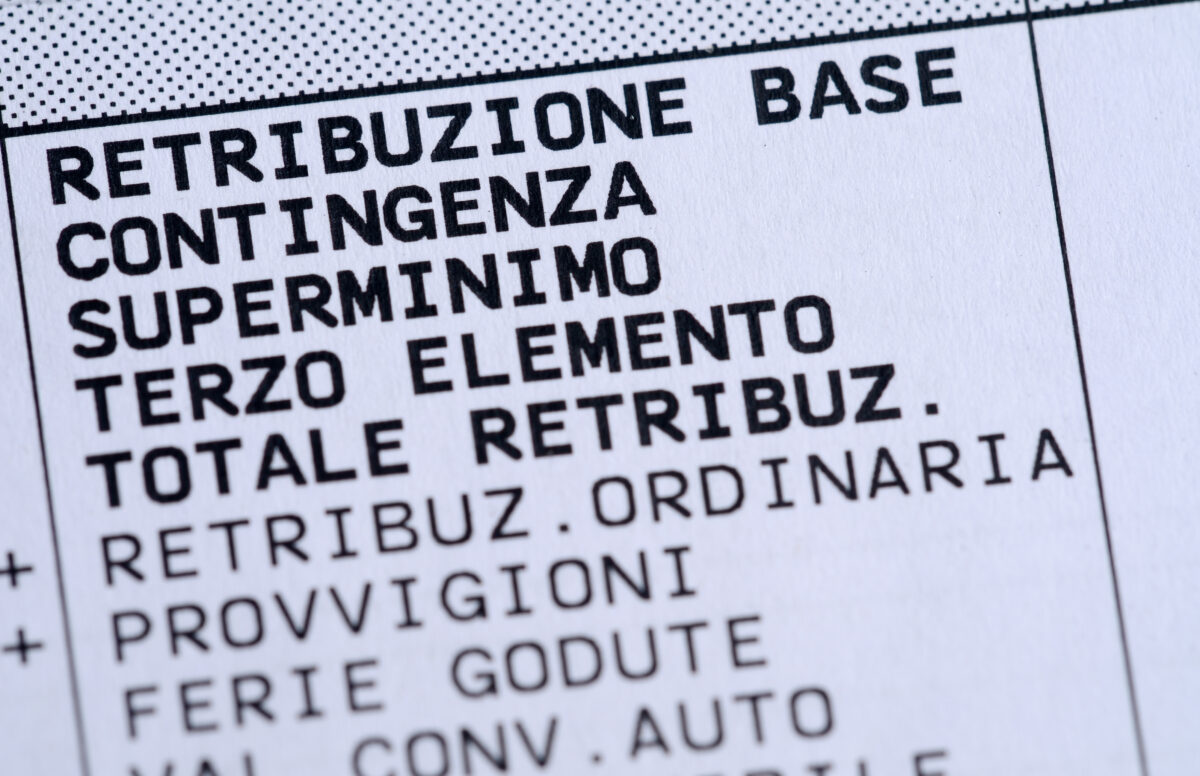 Salario minimo: spunta la proposta di legge a 9 euro l'ora