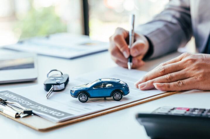 Sconto su bollo e polizza: quali requisiti deve avere l'auto per accedere all'ACI Storico