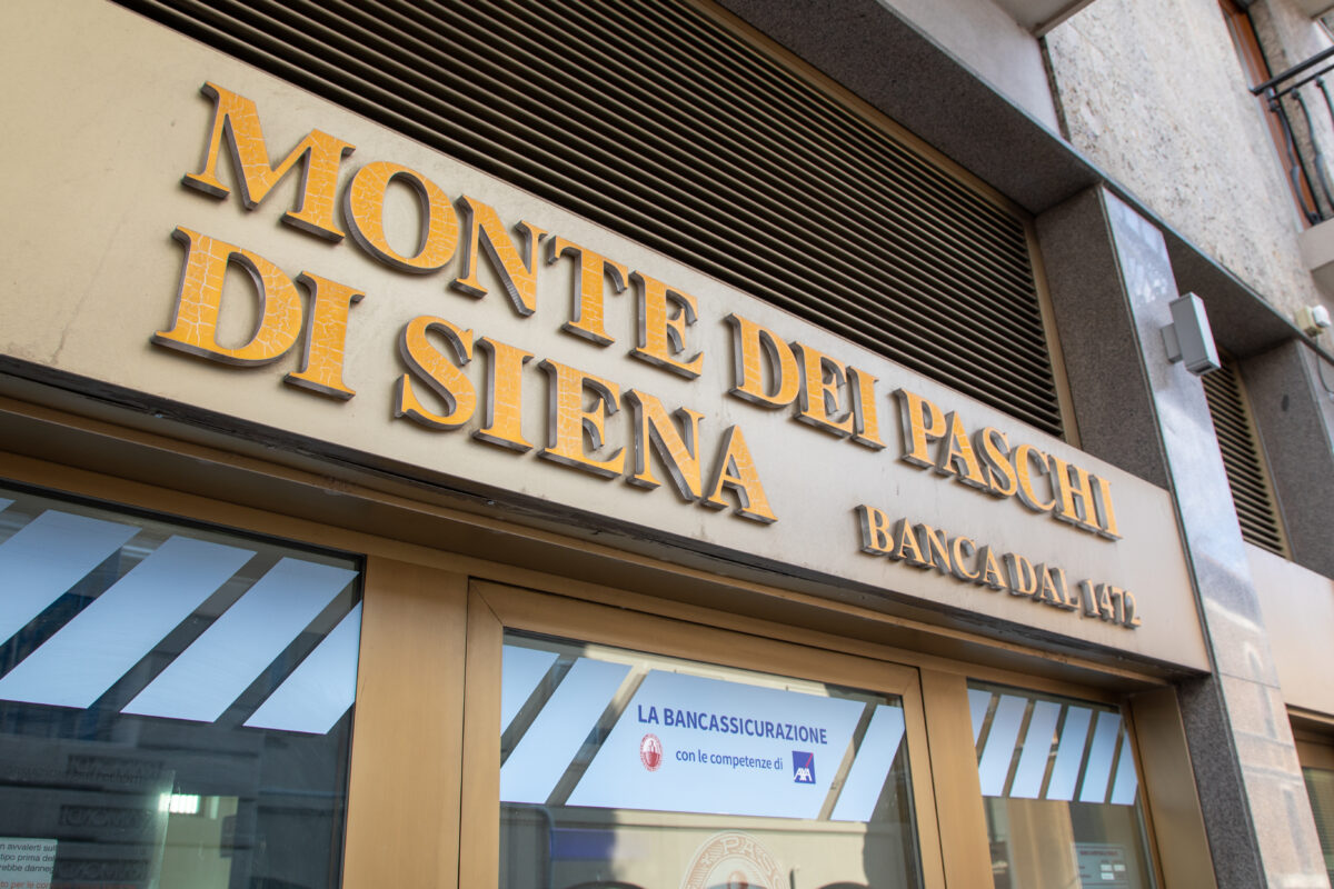 Monte dei Paschi di Siena, via alle assunzioni e ai premi per il personale