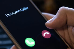 Chiamate telefoniche anonime: come scoprire chi ti chiama?