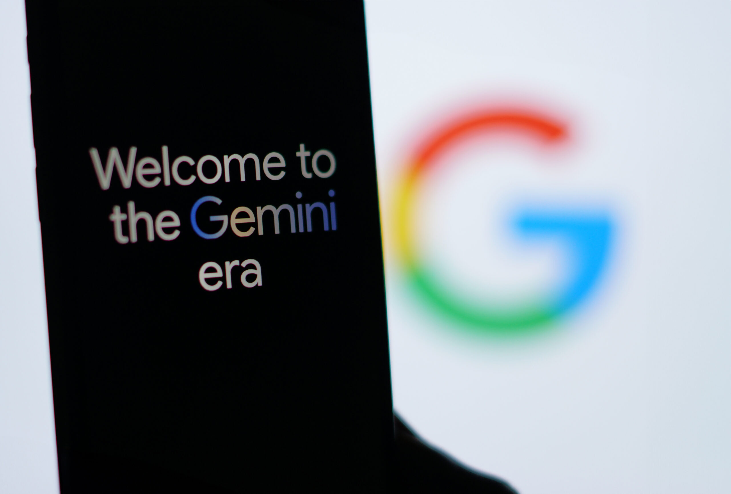 Google Gemini: sospesa la possibilità di generare immagini di persone. Ecco cosa succede